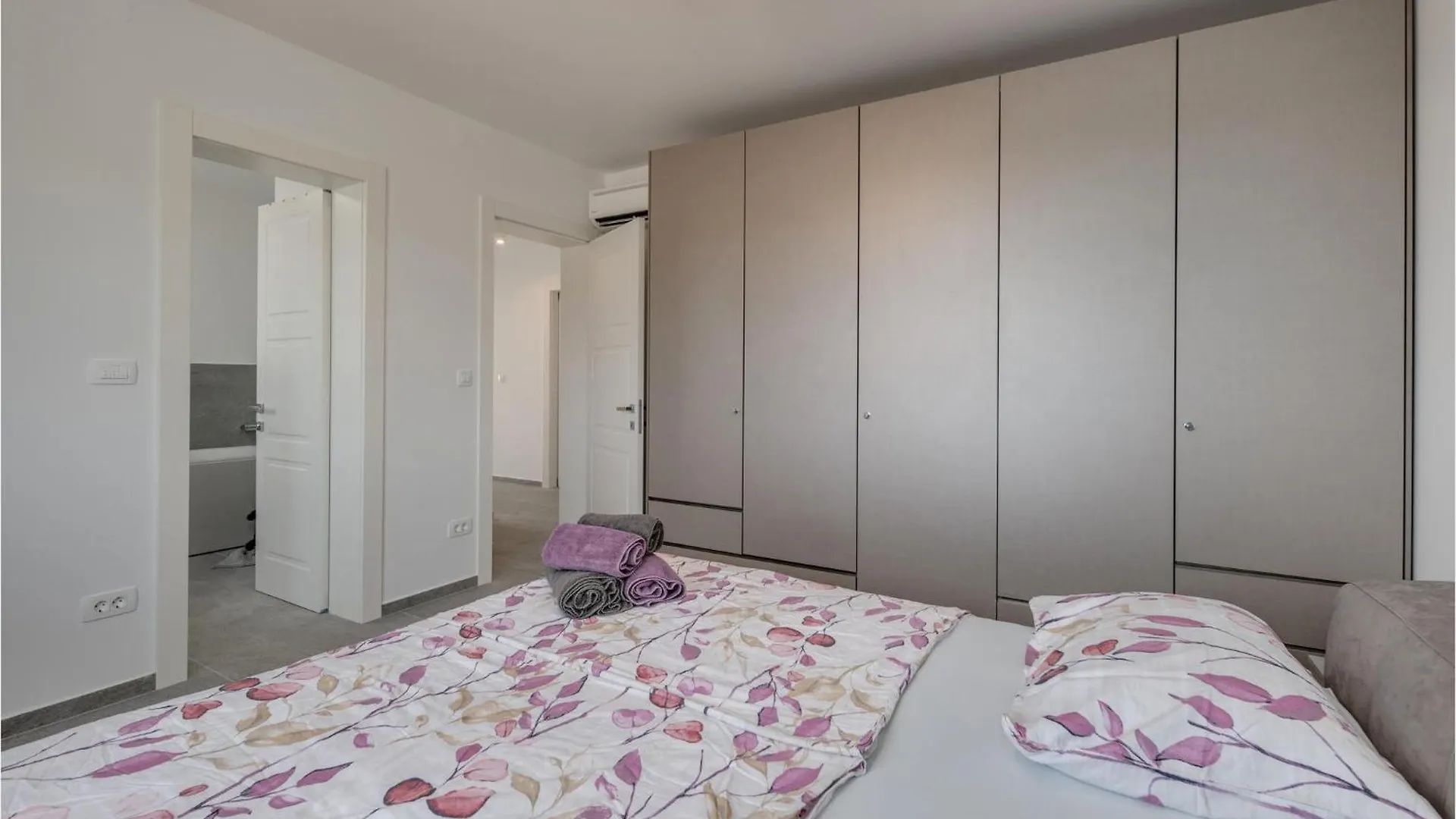 Gorgeous Apartment In Kostrena With Kitchen Croatia